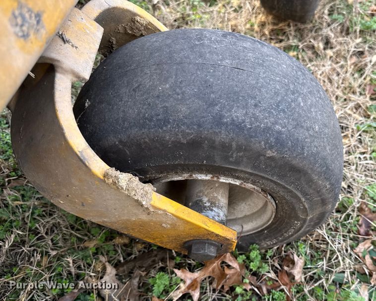 image for item EC4514 (2) Hustler 4600 ZTR lawn mowers