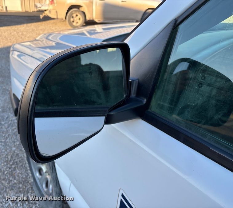 image for item ED2436 2006 Chevrolet Silverado 15000 Ext. Cab pickup truck