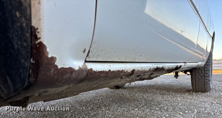 image for item ED2436 2006 Chevrolet Silverado 15000 Ext. Cab pickup truck