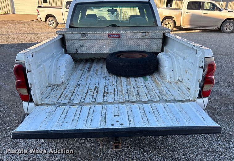 image for item ED2436 2006 Chevrolet Silverado 15000 Ext. Cab pickup truck