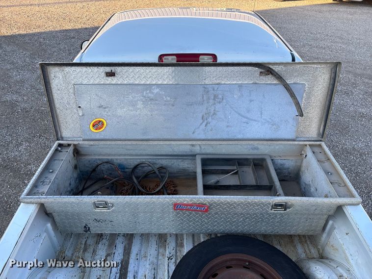 image for item ED2436 2006 Chevrolet Silverado 15000 Ext. Cab pickup truck