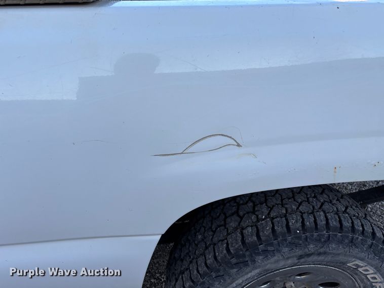 image for item ED2436 2006 Chevrolet Silverado 15000 Ext. Cab pickup truck