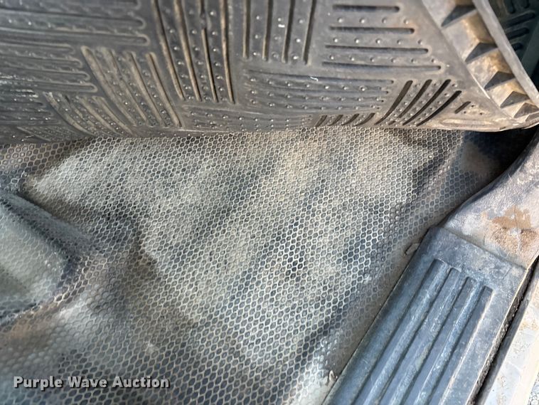 image for item ED2436 2006 Chevrolet Silverado 15000 Ext. Cab pickup truck