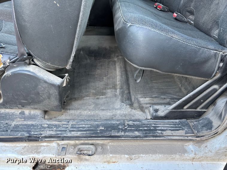 image for item ED2436 2006 Chevrolet Silverado 15000 Ext. Cab pickup truck