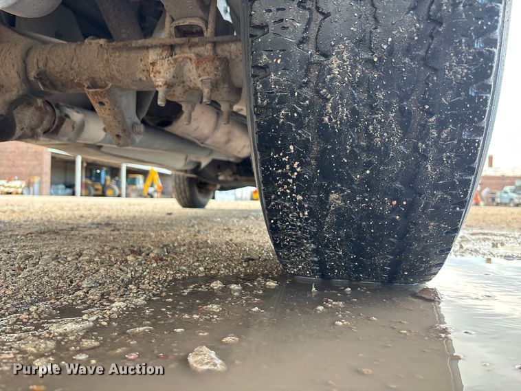 image for item EE4207 1998 Dodge Ram 1500 pickup truck