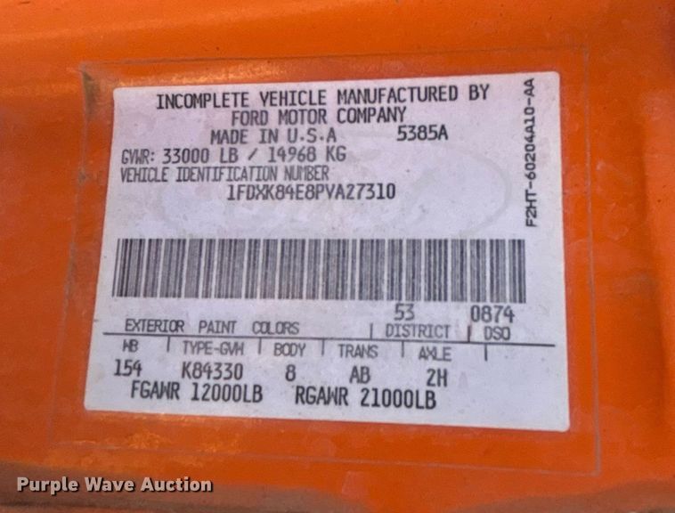 image for item EE4359 1993 Ford F800 dump truck