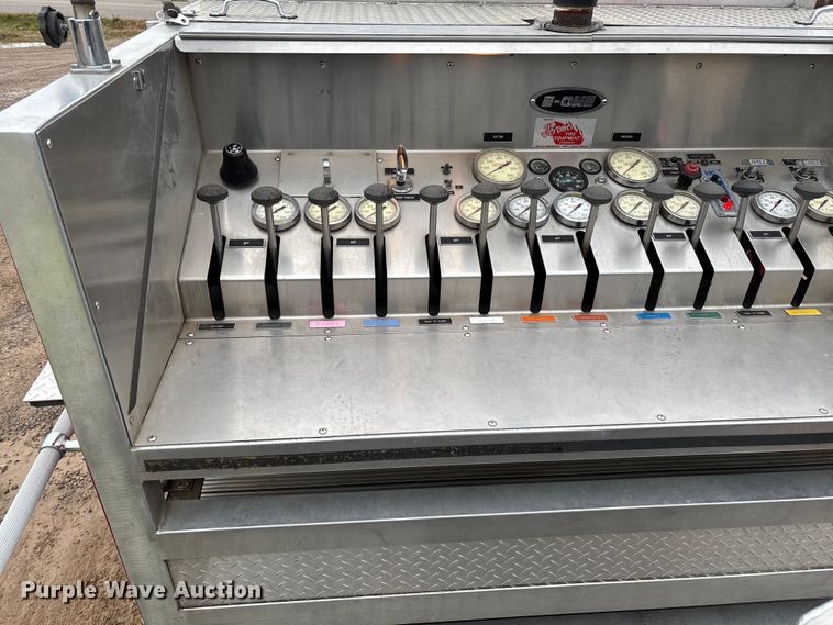 image for item EM8247 1989 Federal Motors E-One pumper fire truck