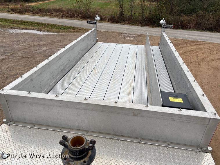 image for item EM8247 1989 Federal Motors E-One pumper fire truck