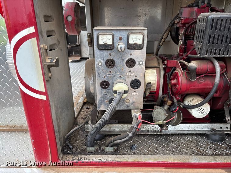 image for item EM8247 1989 Federal Motors E-One pumper fire truck