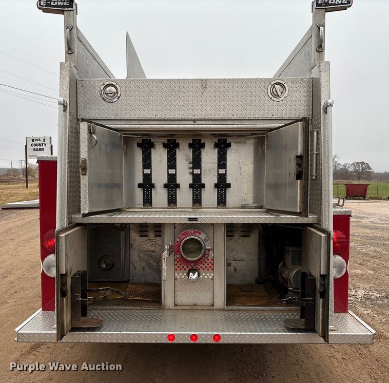 image for item EM8247 1989 Federal Motors E-One pumper fire truck