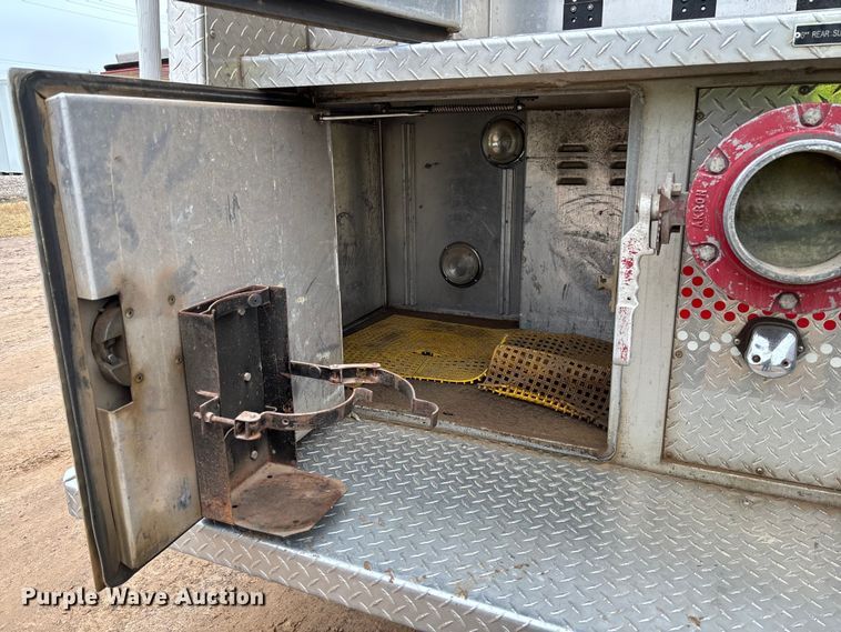 image for item EM8247 1989 Federal Motors E-One pumper fire truck