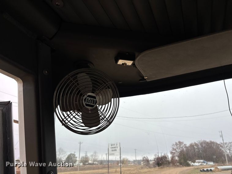 image for item EM8247 1989 Federal Motors E-One pumper fire truck