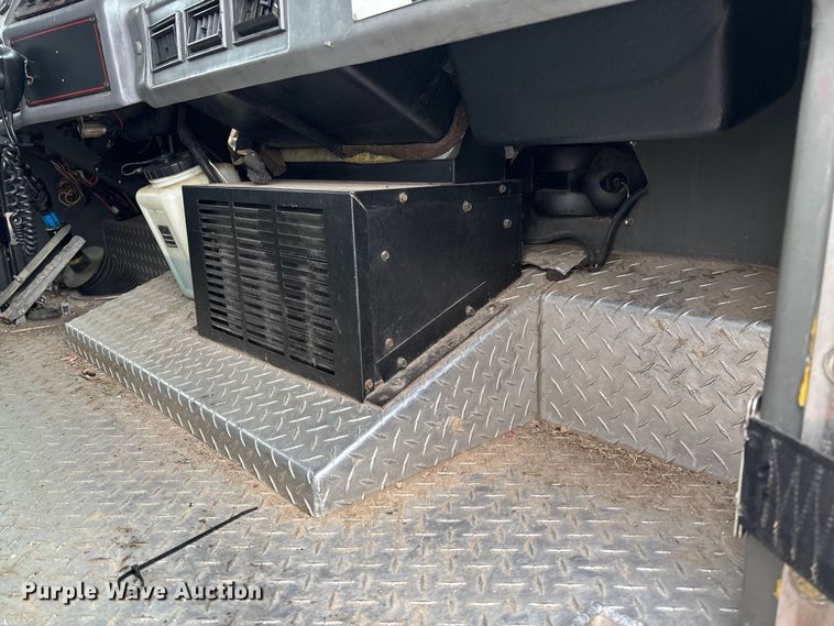 image for item EM8247 1989 Federal Motors E-One pumper fire truck