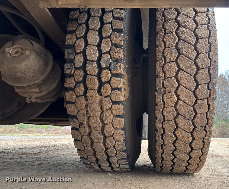 image for item EM8247 1989 Federal Motors E-One pumper fire truck