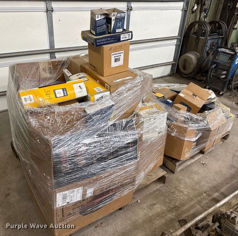 image for item EN0120 (2) Pallets of filters