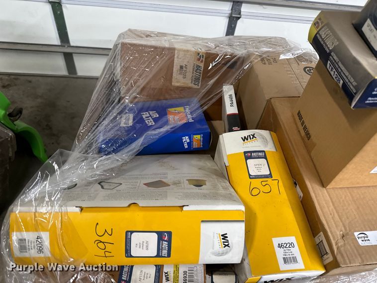 image for item EN0120 (2) Pallets of filters