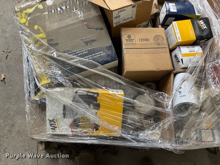 image for item EN0120 (2) Pallets of filters