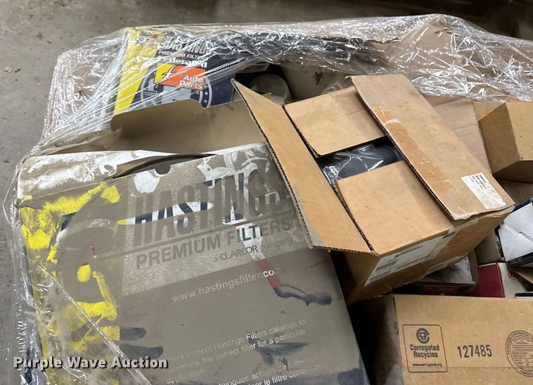 image for item EN0120 (2) Pallets of filters