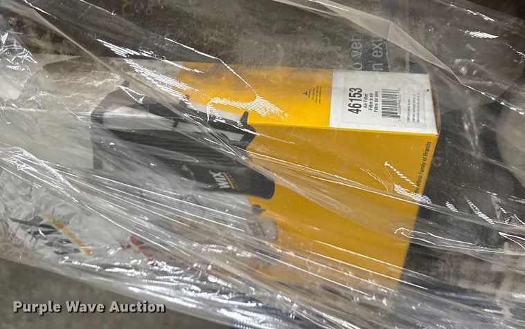 image for item EN0120 (2) Pallets of filters