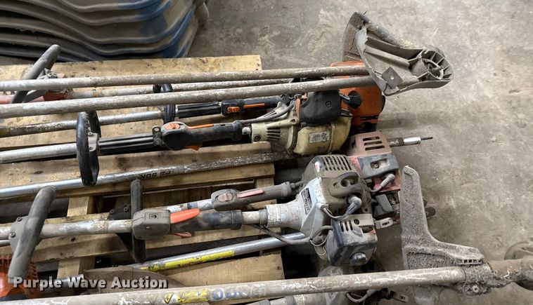 image for item EN0121 Sting trimmers