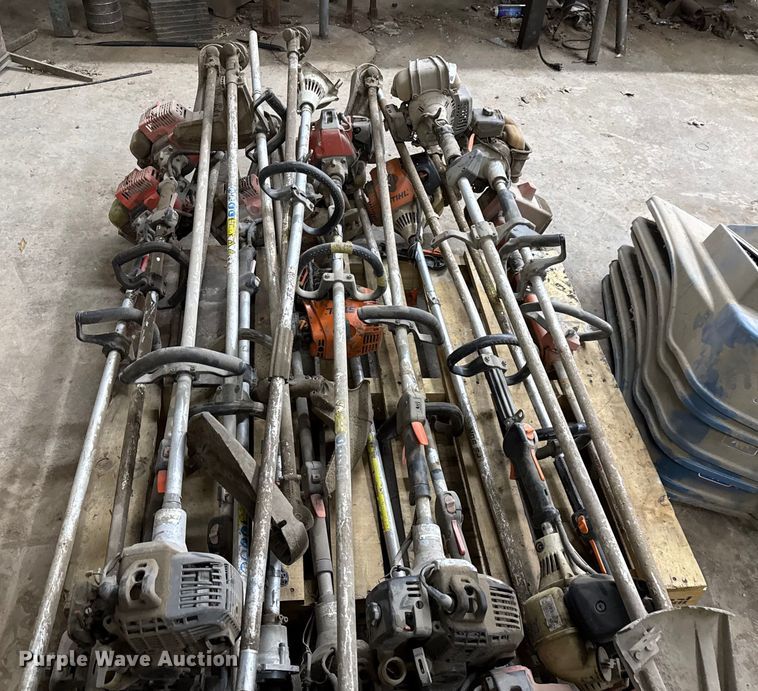 image for item EN0121 Sting trimmers