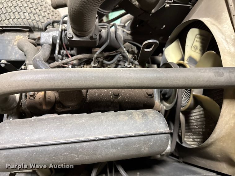 image for item EN0125 John Deere 3235A greens mower