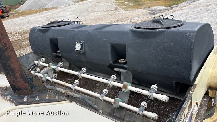 image for item EN5620 1999 Ingersoll Rand DD-70 double drum vibratory roller