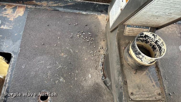 image for item EN5620 1999 Ingersoll Rand DD-70 double drum vibratory roller