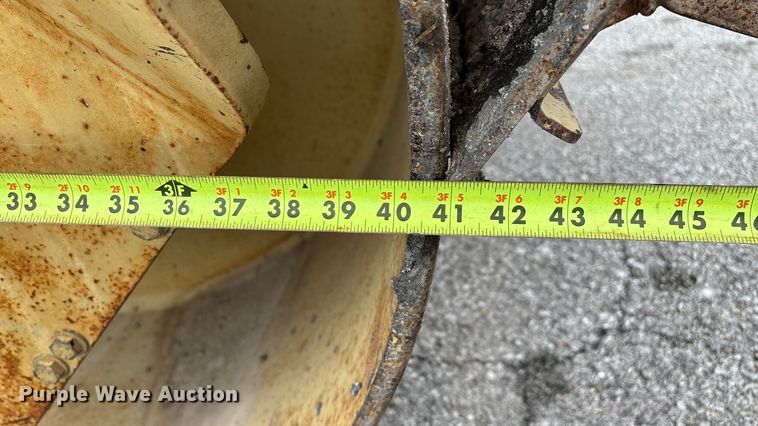 image for item EN5620 1999 Ingersoll Rand DD-70 double drum vibratory roller