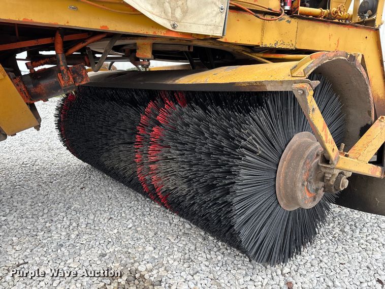 image for item EN5876 Broce broom