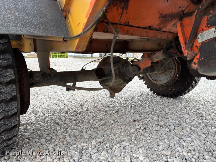 image for item EN5876 Broce broom