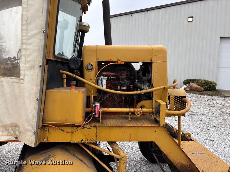 image for item EN5876 Broce broom