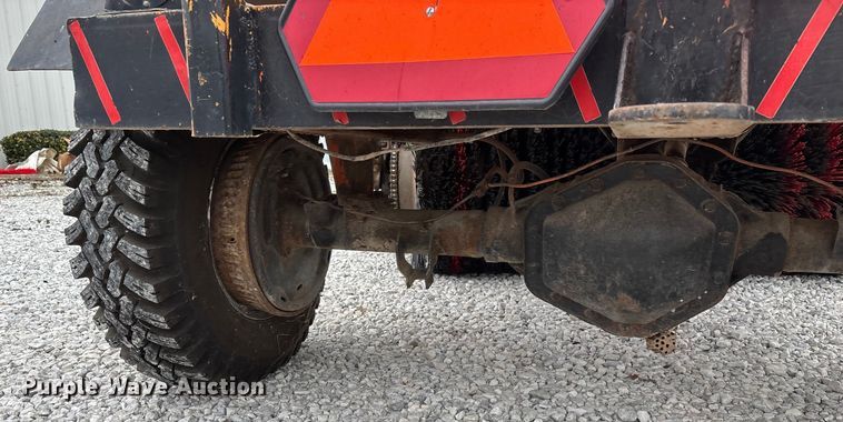 image for item EN5876 Broce broom