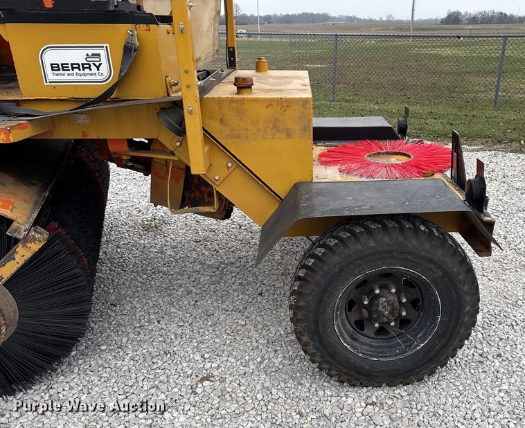 image for item EN5876 Broce broom