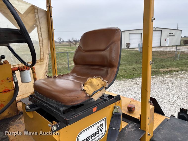 image for item EN5876 Broce broom