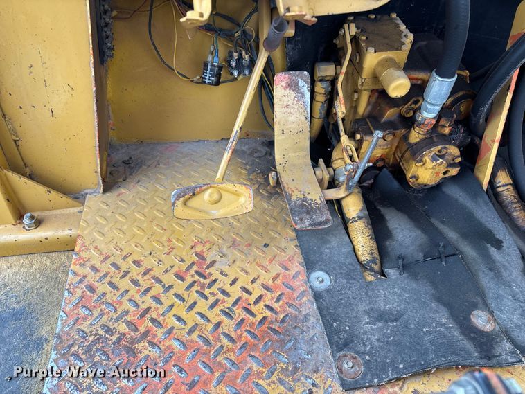 image for item EN5876 Broce broom