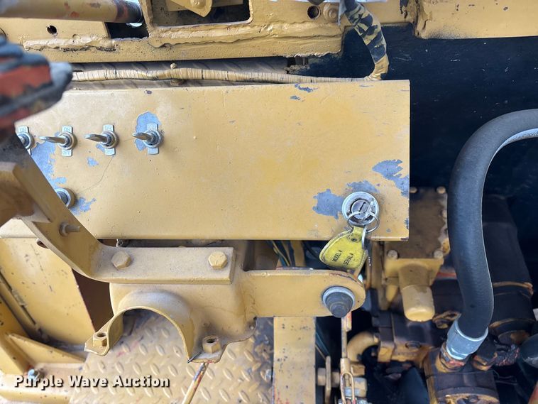 image for item EN5876 Broce broom