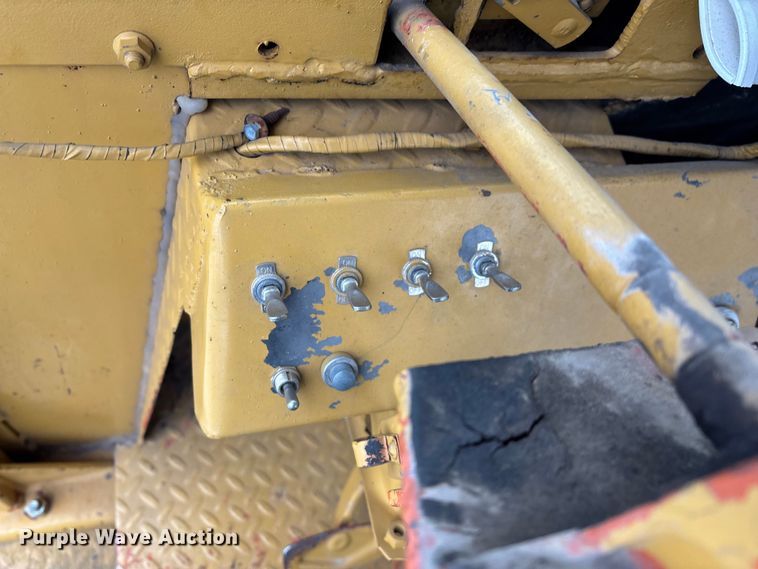 image for item EN5876 Broce broom