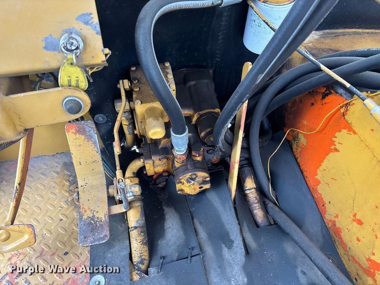 image for item EN5876 Broce broom