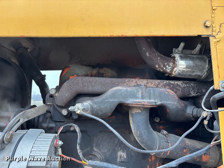 image for item EN5876 Broce broom