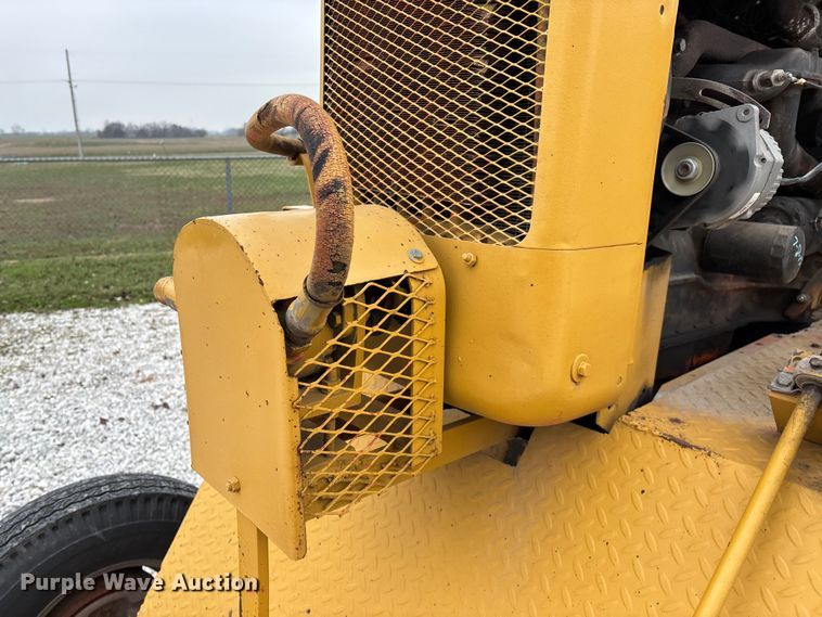 image for item EN5876 Broce broom