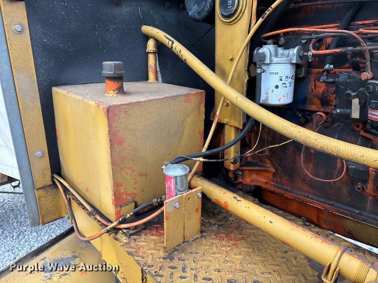 image for item EN5876 Broce broom