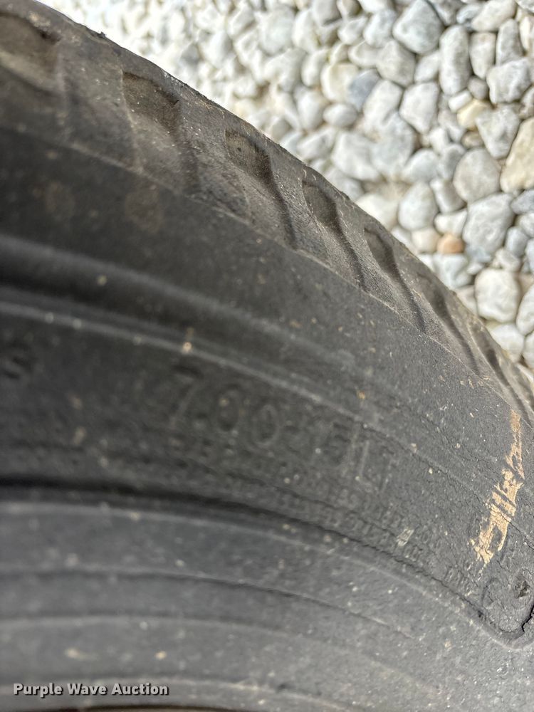 image for item EN5876 Broce broom