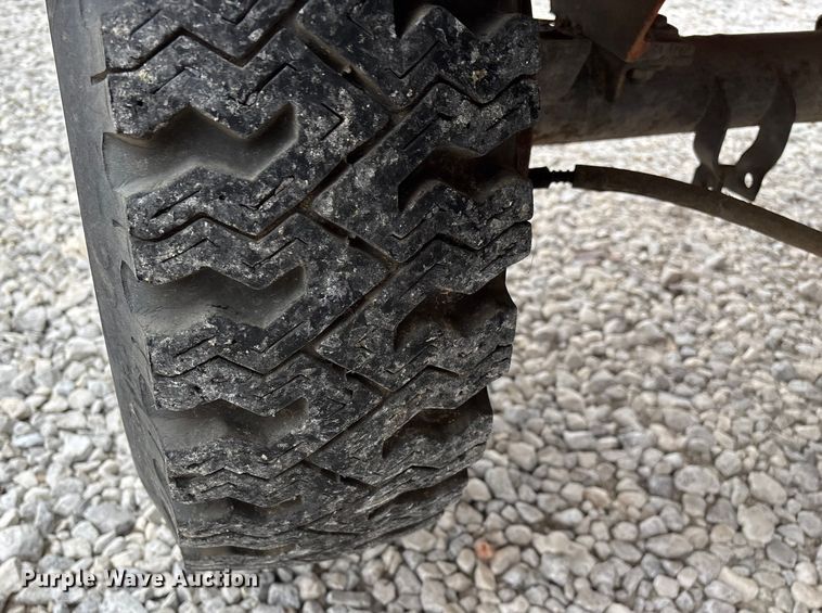 image for item EN5876 Broce broom