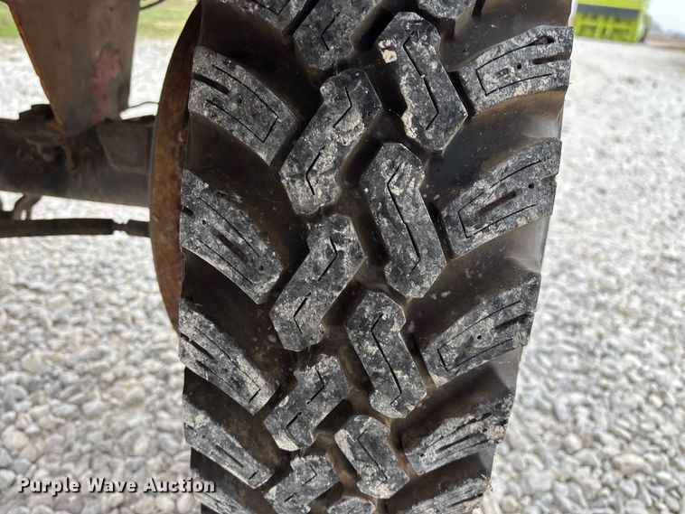 image for item EN5876 Broce broom