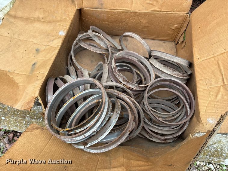 image for item EN5876 Broce broom