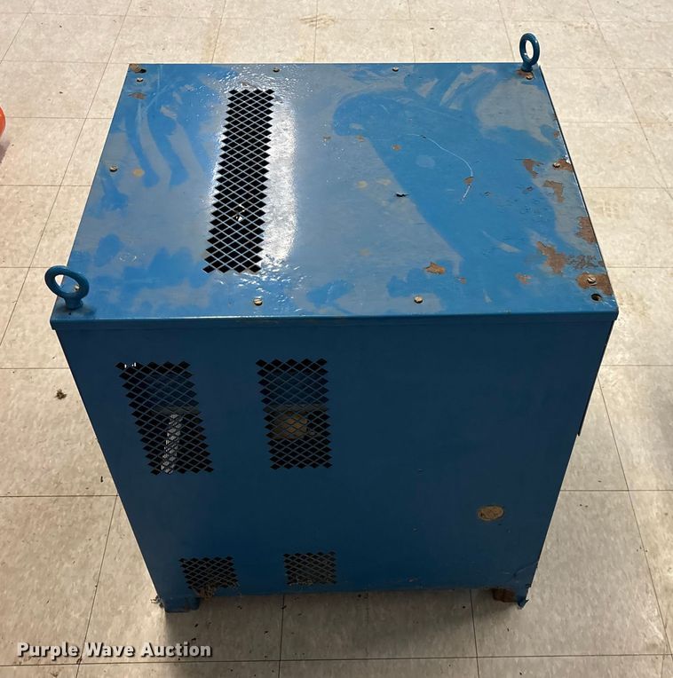 image for item EN5877 (4) airport runway lighting constant current regulators