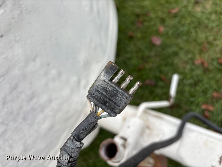 image for item EN5878 Utility trailer