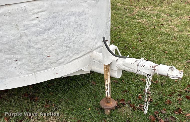 image for item EN5878 Utility trailer