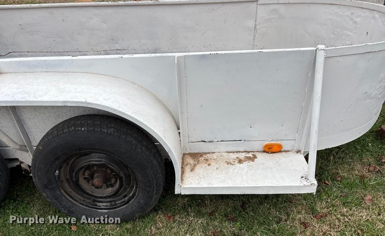 image for item EN5878 Utility trailer